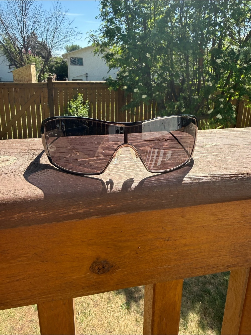 Oakley Dart Women's Sunglasses in Dark grey/Black